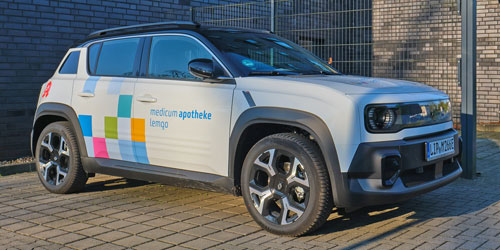 Bild des Servicewagens der Medicum Apotheke